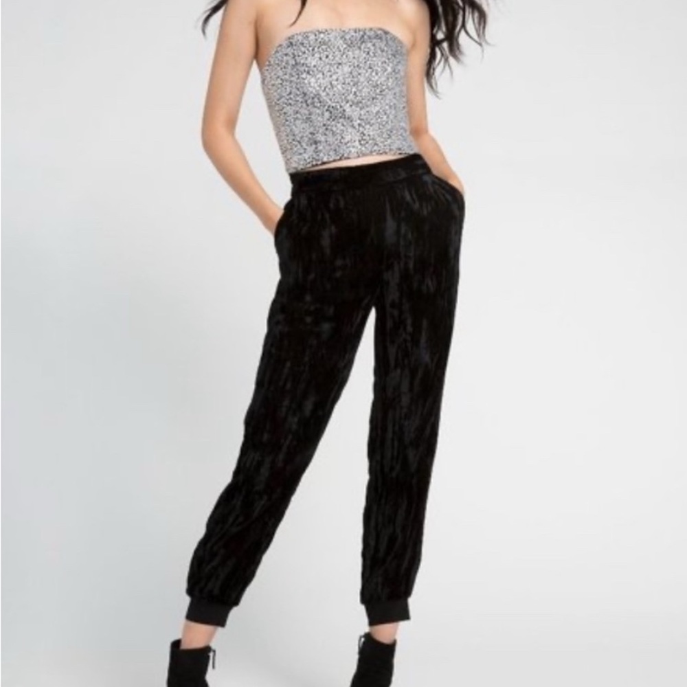 Alice + Olivia Crushed Velvet Pete Joggers Pants in Black and Bronze Size S